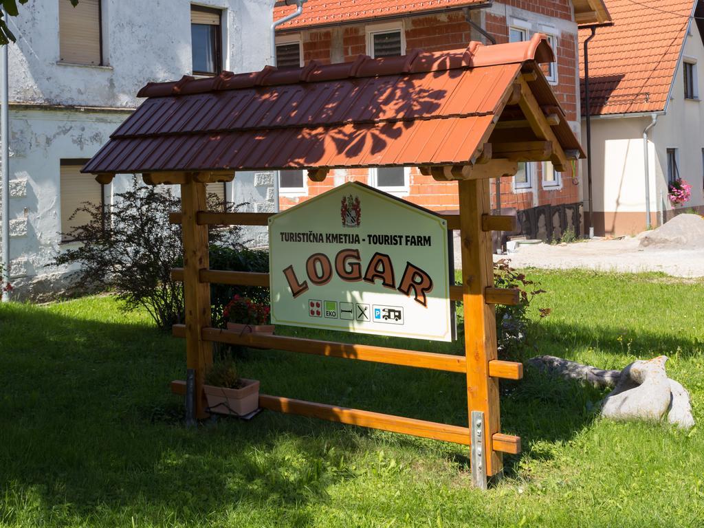 Turisticna Kmetija Logar Hotell Grahovo Exteriör bild